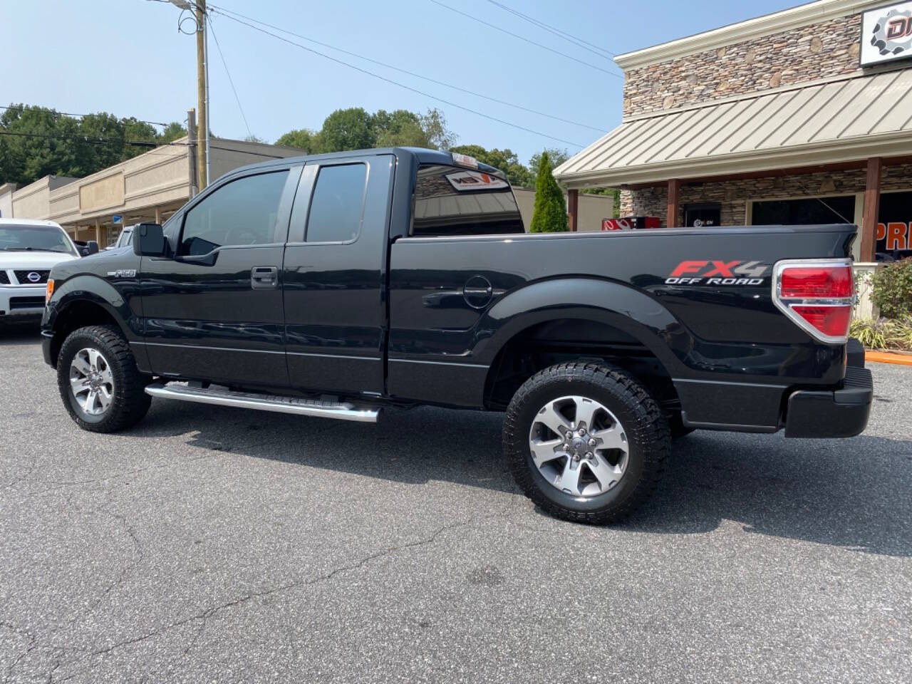 2013 Ford F-150 for sale at Driven Pre-Owned in Lenoir, NC