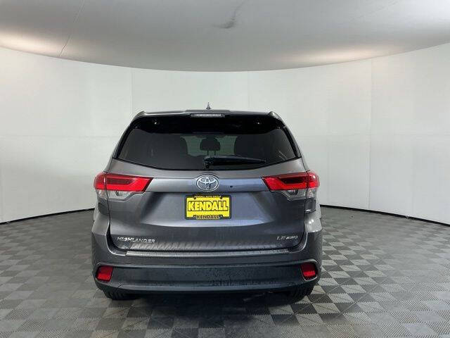 2017 Toyota Highlander LE Plus