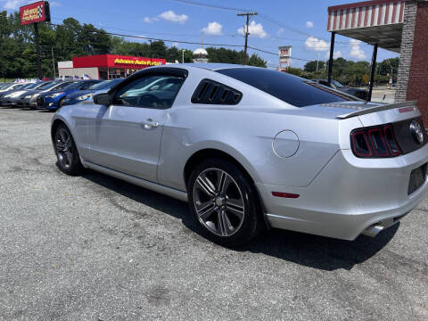 2013 Ford Mustang V6