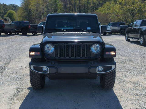 2025 Jeep Gladiator High Tide