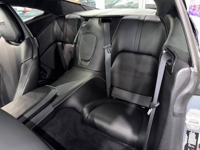 2019 Aston Martin DB11 V8