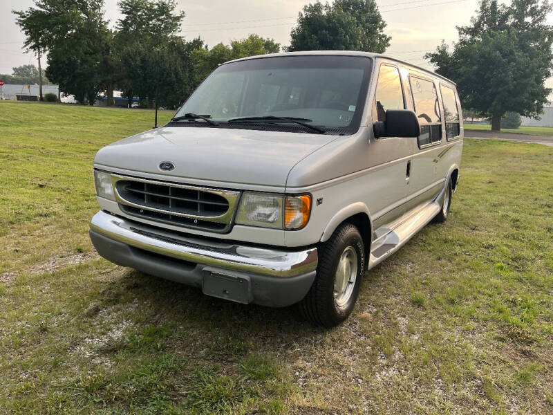 2001 Ford E-Series E-150