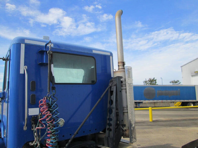 2008 Freightliner Tandem