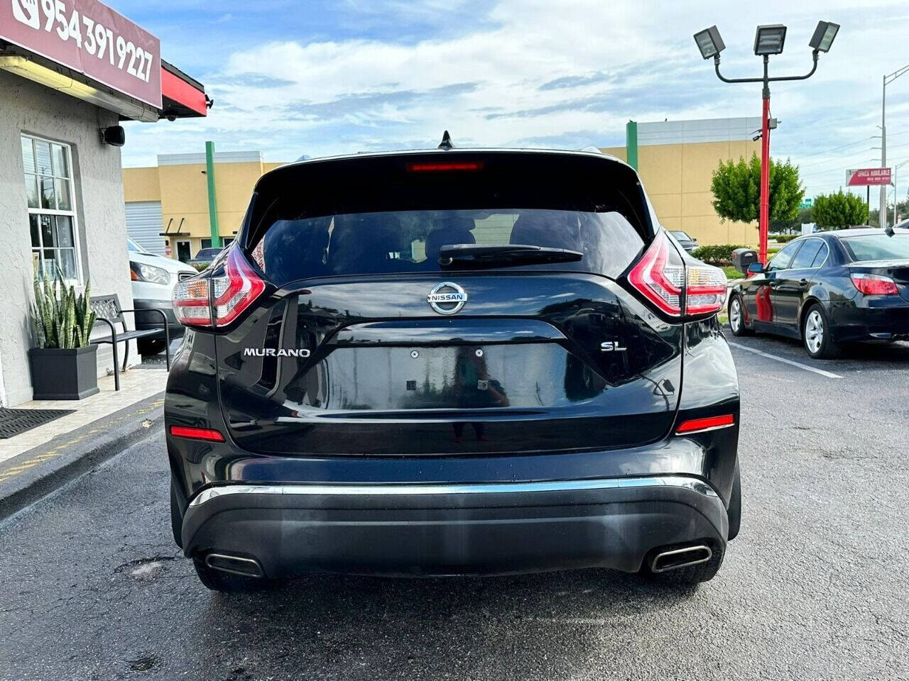 2016 NISSAN Murano SUV / Crossover - $17,995
