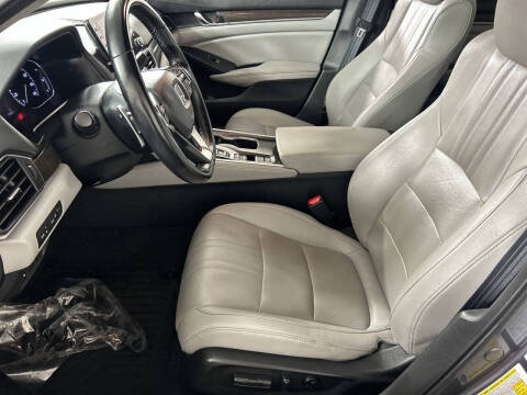 2020 Honda Accord Hybrid Touring