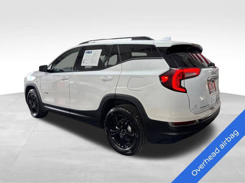 2023 GMC Terrain AT4
