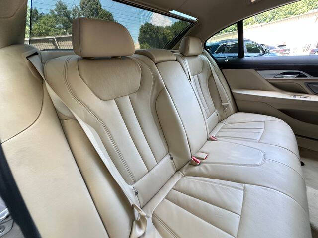 2018 BMW 7 Series 740i