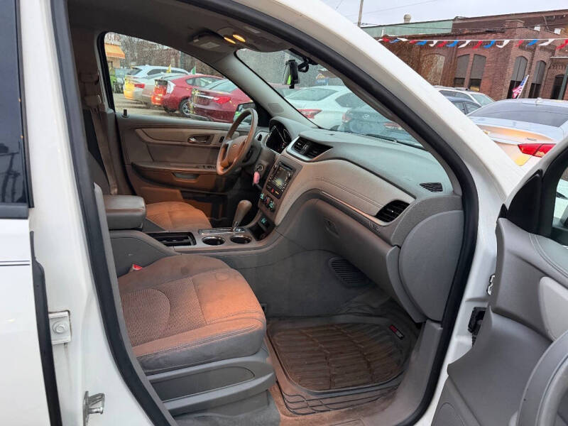 2014 Chevrolet Traverse LS