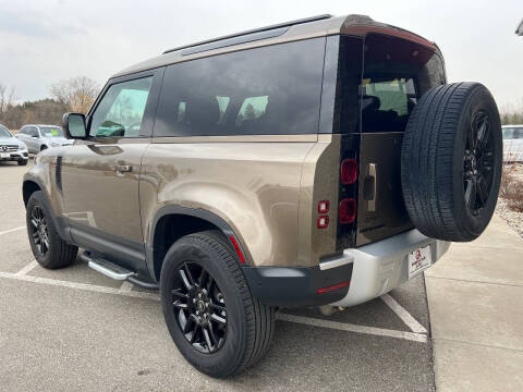 2023 Land Rover Defender 90 S
