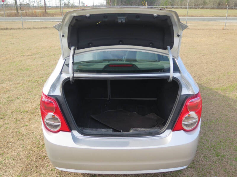 2016 Chevrolet Sonic LS Auto