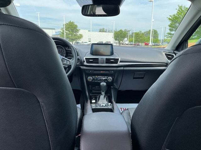 2018 Mazda MAZDA3 28