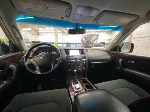 2017 Nissan Armada SV