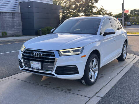 2018 Audi Q5 for sale at Bavarian Auto Gallery in Bayonne NJ