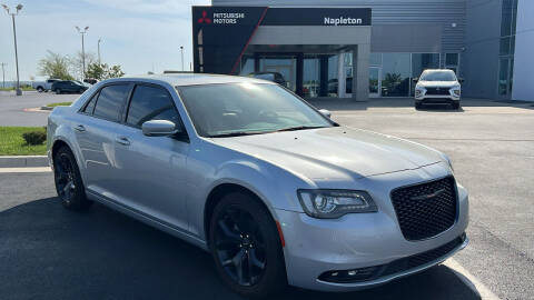 2022 Chrysler 300 for sale at Napleton Autowerks in Springfield MO