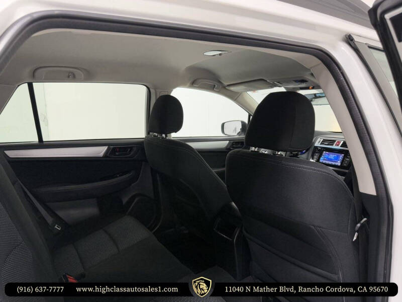 2019 Subaru Outback 2.5i