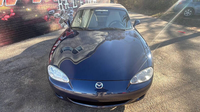 2003 Mazda MX-5 Miata
