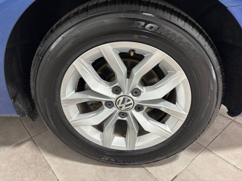 2017 Volkswagen Passat 1.8T S