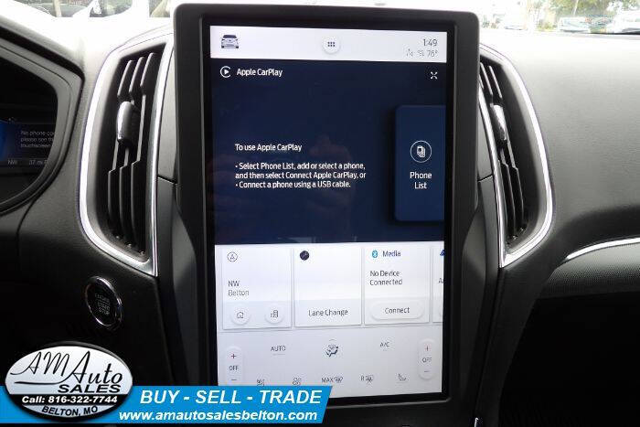 2022 Ford Edge Titanium