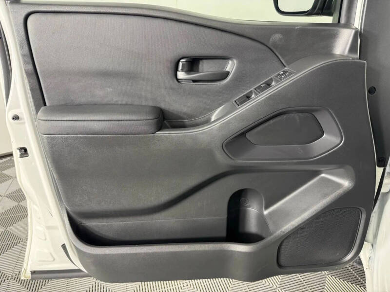 2024 Nissan Frontier