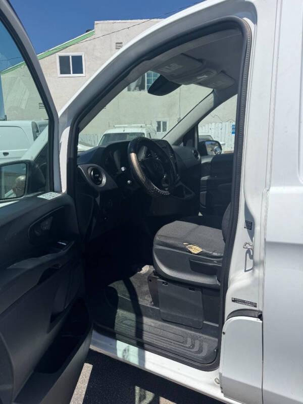 2017 Mercedes-Benz Metris Worker Cargo