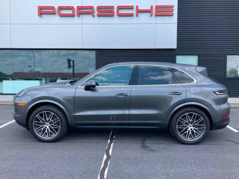 2025 Porsche Cayenne E-Hybrid