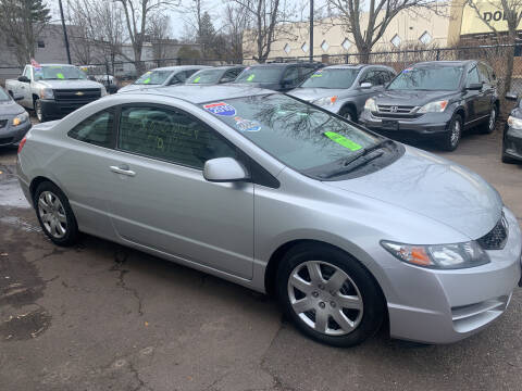 2010 Honda Civic for sale at CAR CORNER RETAIL SALES in Manchester CT