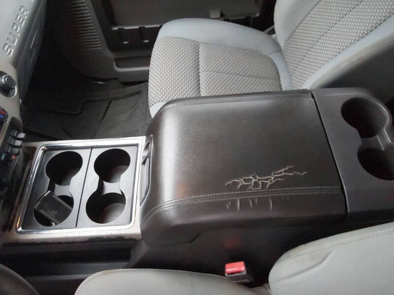 2013 Ford F-250 Super Duty XLT