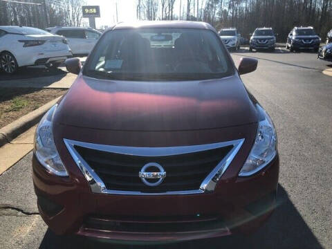 2019 Nissan Versa SV