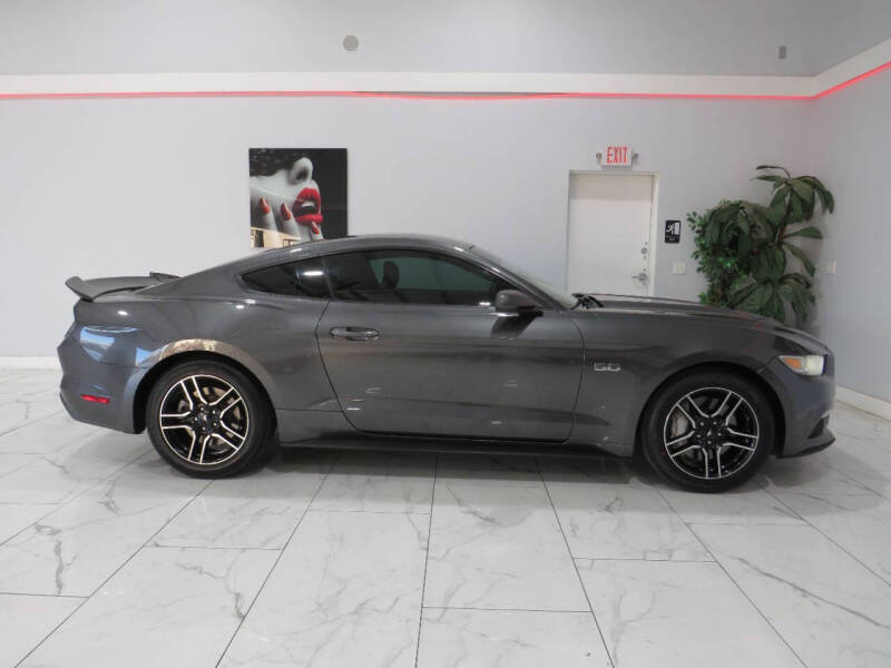 2017 Ford Mustang GT