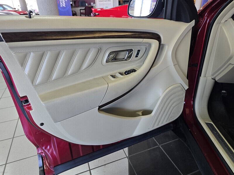 2013 Ford Taurus Limited