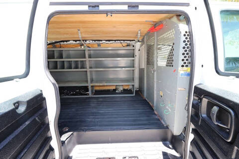 2017 GMC Savana 2500