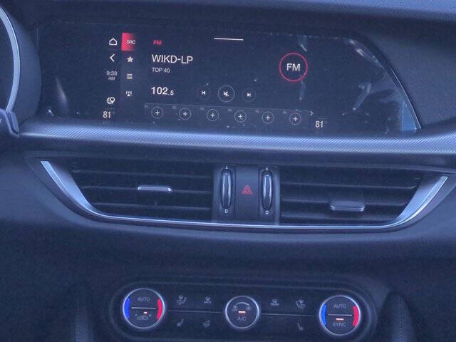 2025 Alfa Romeo Stelvio