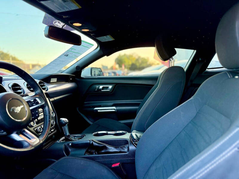 2017 Ford Mustang EcoBoost