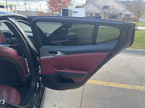 2022 Kia Stinger GT1