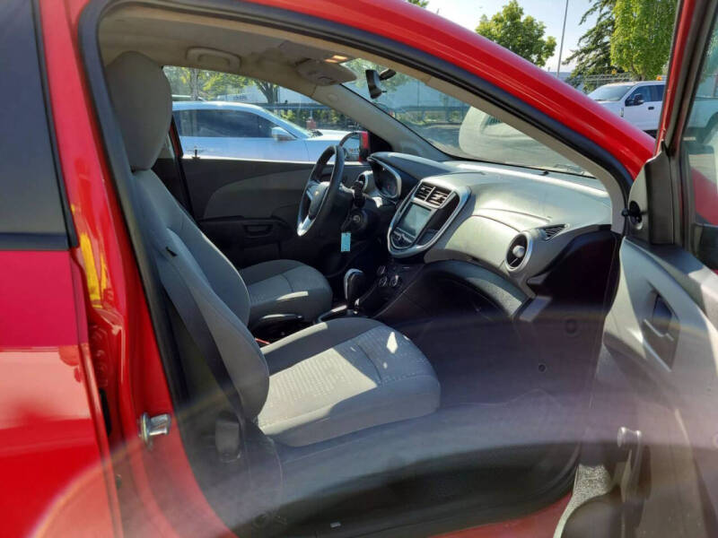 2017 Chevrolet Sonic LS Auto