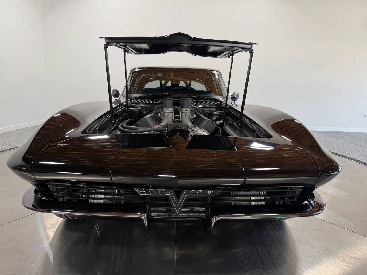 1966 Chevrolet Corvette 43