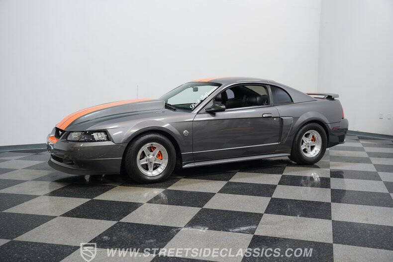 2004 Ford Mustang GT Deluxe