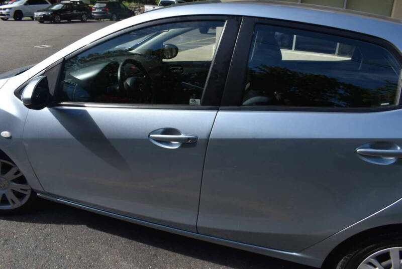2013 Mazda MAZDA2 Sport