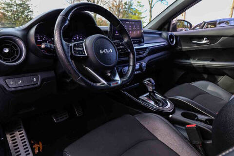 2022 Kia Forte GT Line