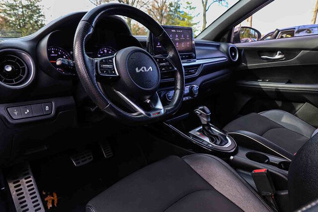 2022 Kia Forte GT Line