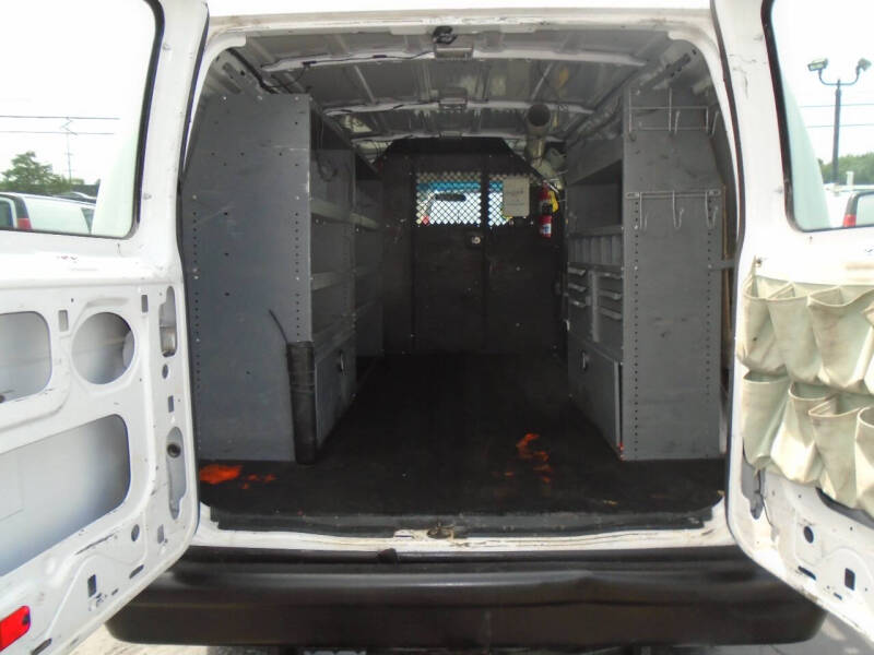 2011 Ford E-Series E-250