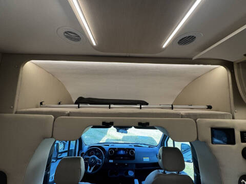 2026 Tiffin Wayfarer