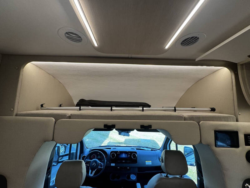 2026 Tiffin Wayfarer