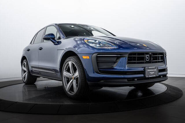 2025 Porsche Macan