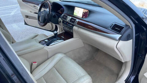 2016 Lexus LS 460