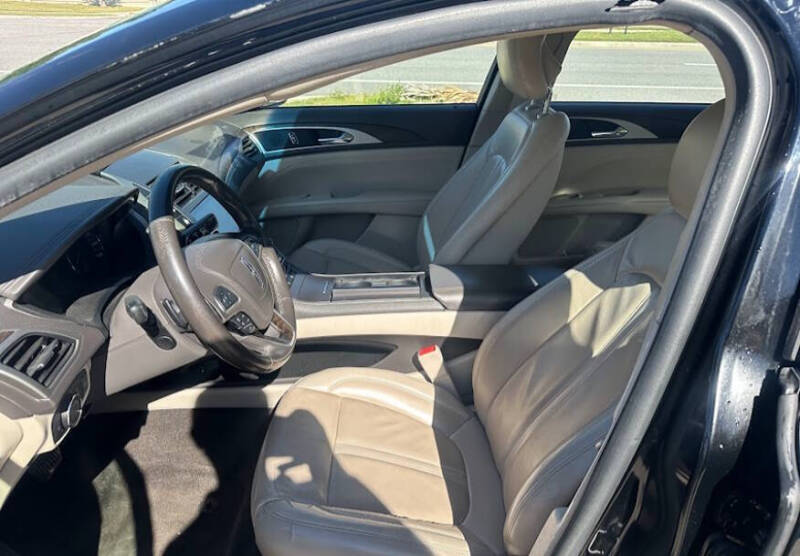 2018 Lincoln MKZ Select