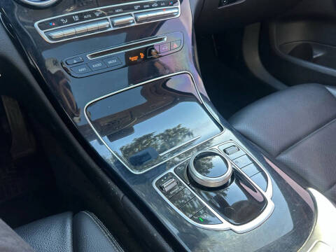 2017 Mercedes-Benz C-Class