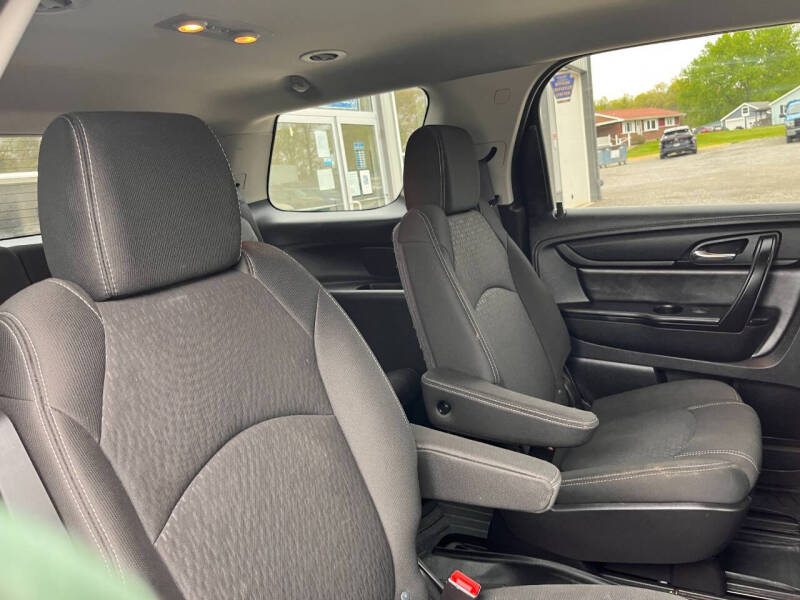 2015 GMC Acadia SLE-2