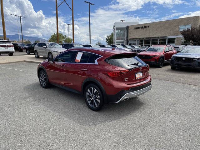 2019 Infiniti QX30 Essential