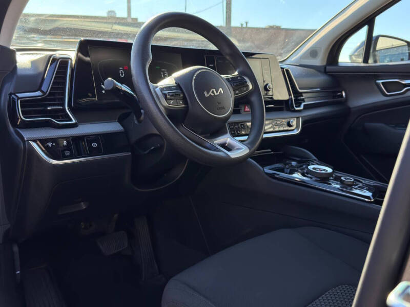 2023 Kia Sportage Hybrid LX